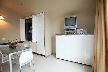 Sottovento Apart-hotel 3*