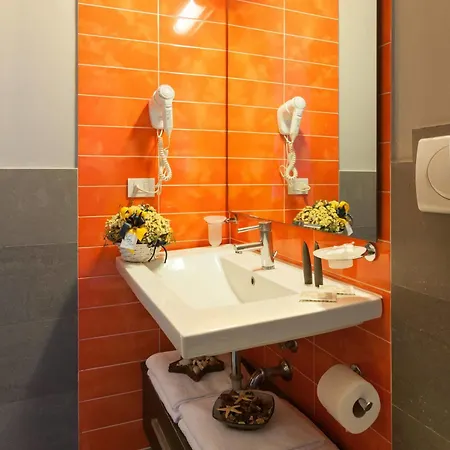 Apart-hotel Sottovento 3*