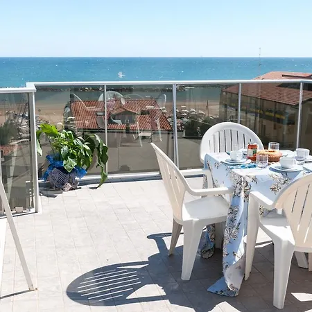 Hotel apartamentowy Sottovento 3*