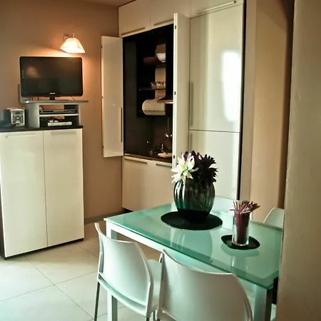 Sottovento Hotel apartamentowy 3*